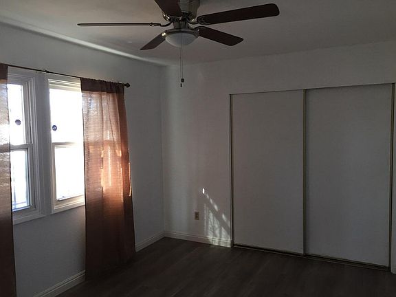 2nd image of 2434 Alder St