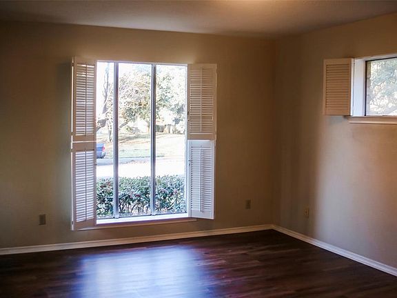 2nd image of 11106 Joymeadow Dr