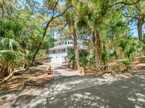 3 Widgeon Trail, Bald Head Island, NC 28461
