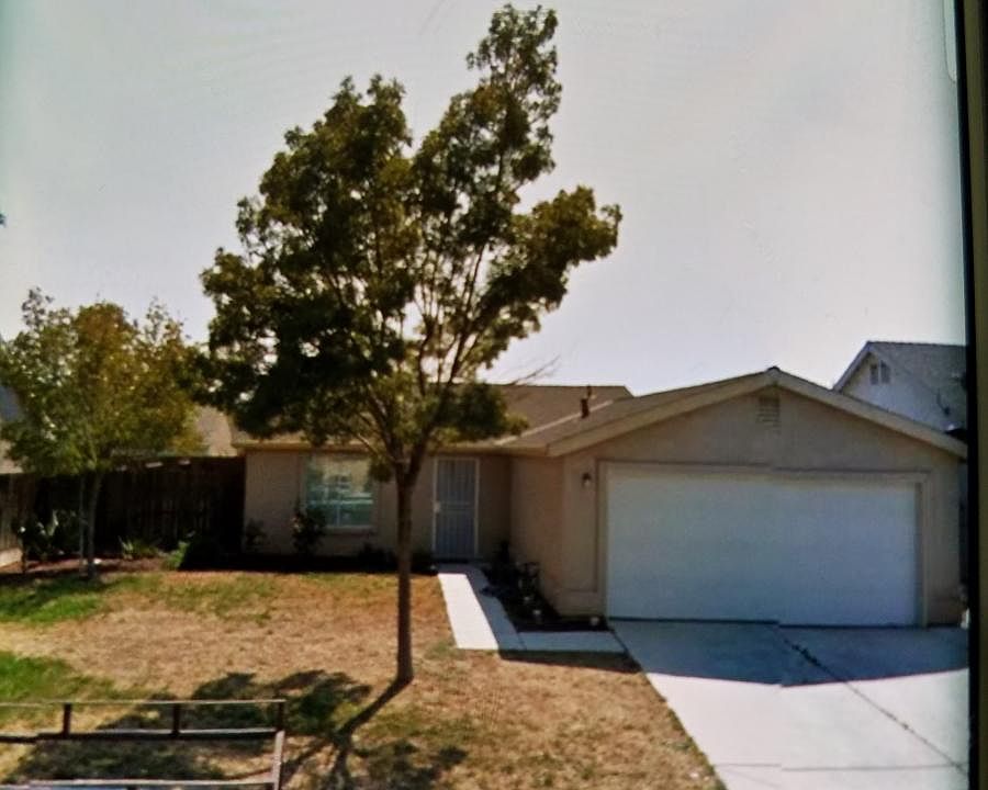 2nd image of 1477 Quail St