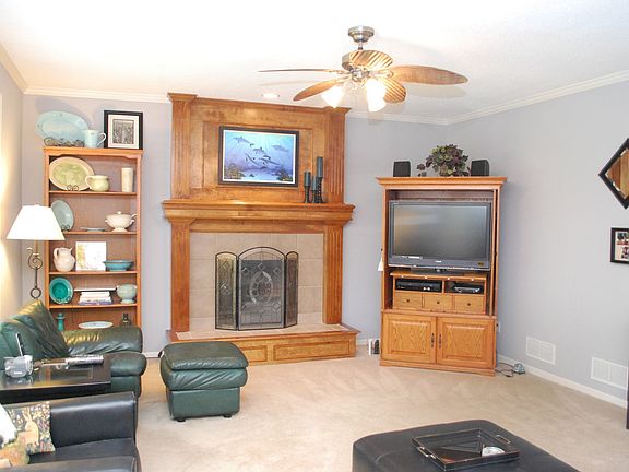 4th image of 9315 Rosner Dr
