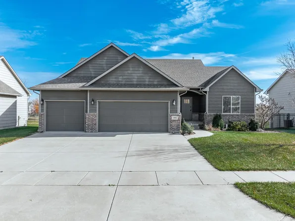 2806 N Woodridge St, Wichita, KS 67226