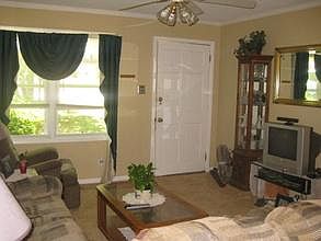 5th image of 144 Pinehaven Dr