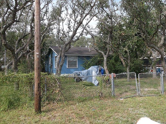 1st image of 1007 N Terry St