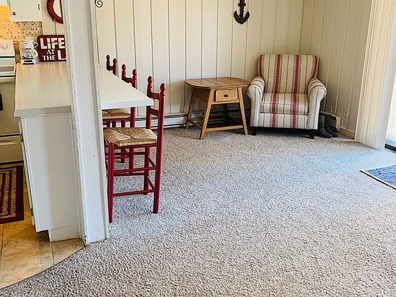 3rd image of 25 Jamaica Colony APT 1