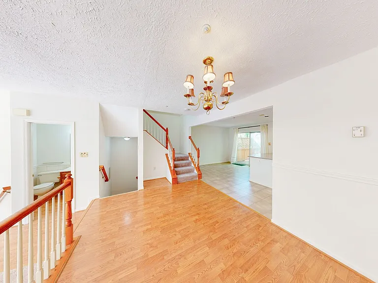 3038 Finsel Ct — Photo 6