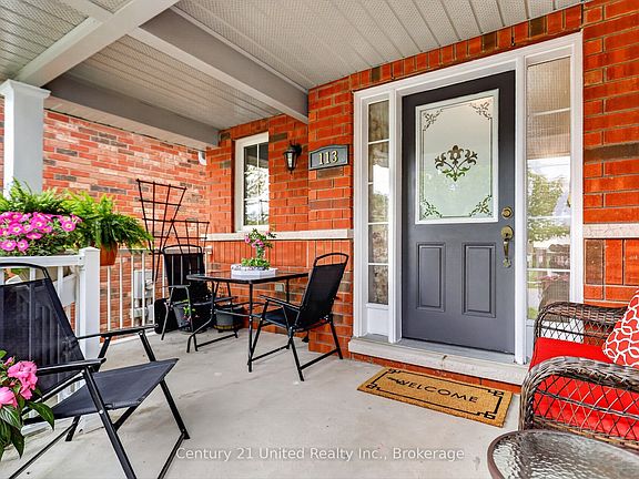 4th image of 113 Farrier Cres