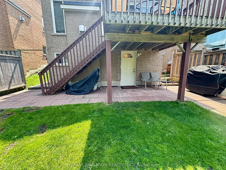 11 Hubner Dr #BASEMENT — Photo 10