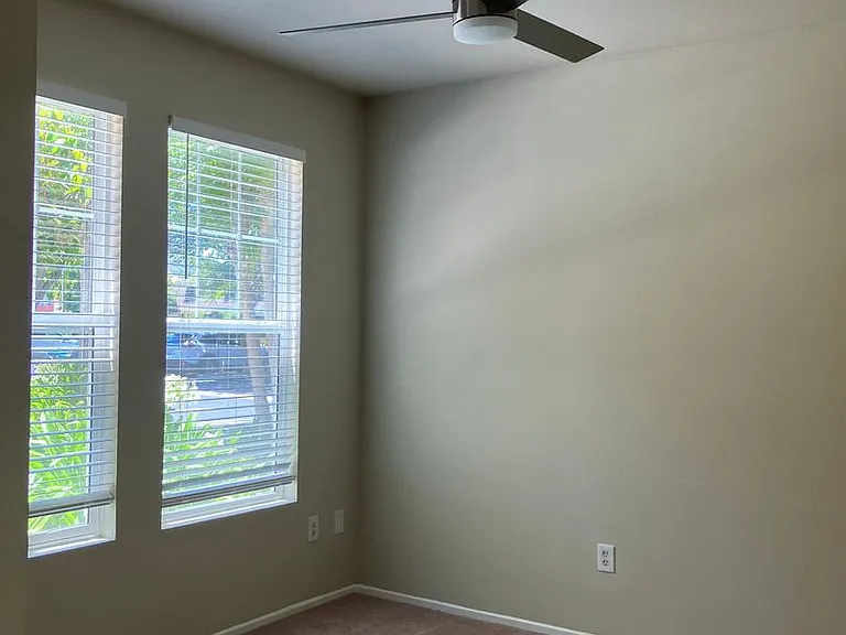 de Tolosa Ranch Apartments — Photo 29
