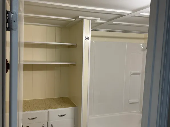 606 Whiting Ave APT 3, San Antonio, TX 78210