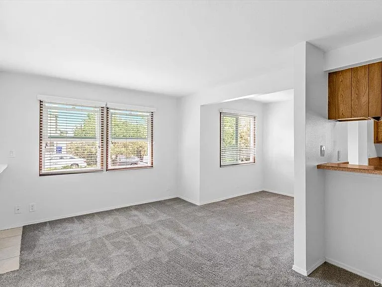 2173 Manchester Ave #2 — Photo 4