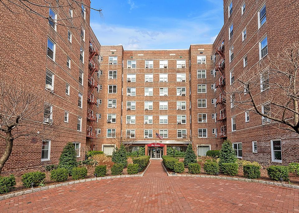 1st image of 64-11 99th St #116