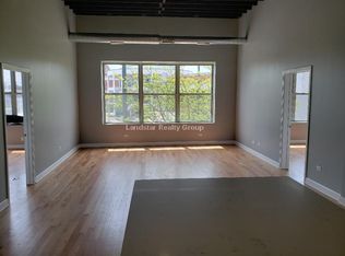 317 Howard St #202, Evanston, IL 60202