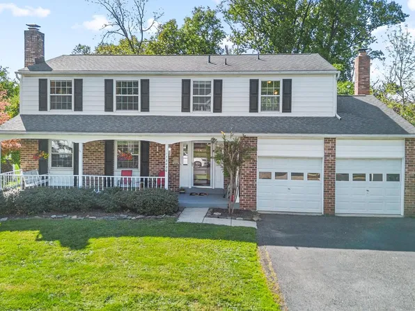 18020 Bilney Dr, Olney, MD 20832