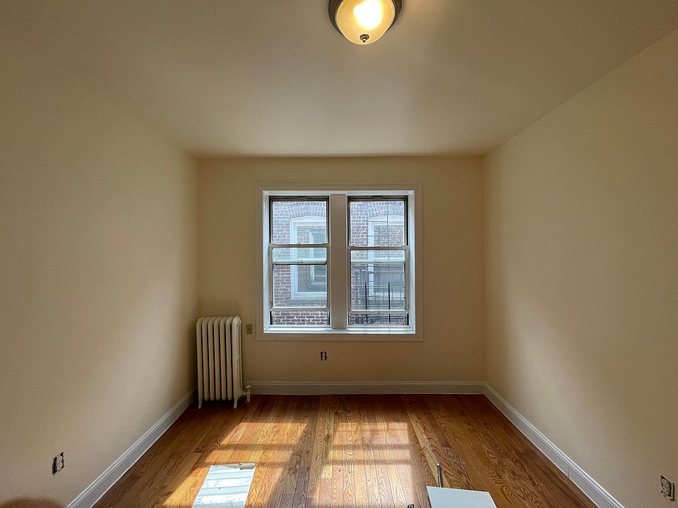 2nd image of 735 Avenue A #11E