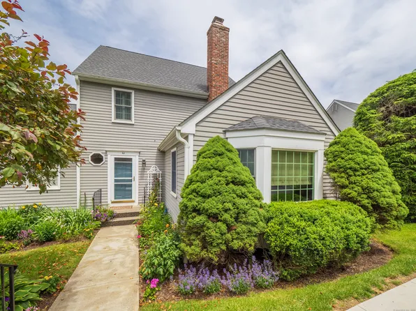 120 Prospect Street APT 63, Ridgefield, CT 06877