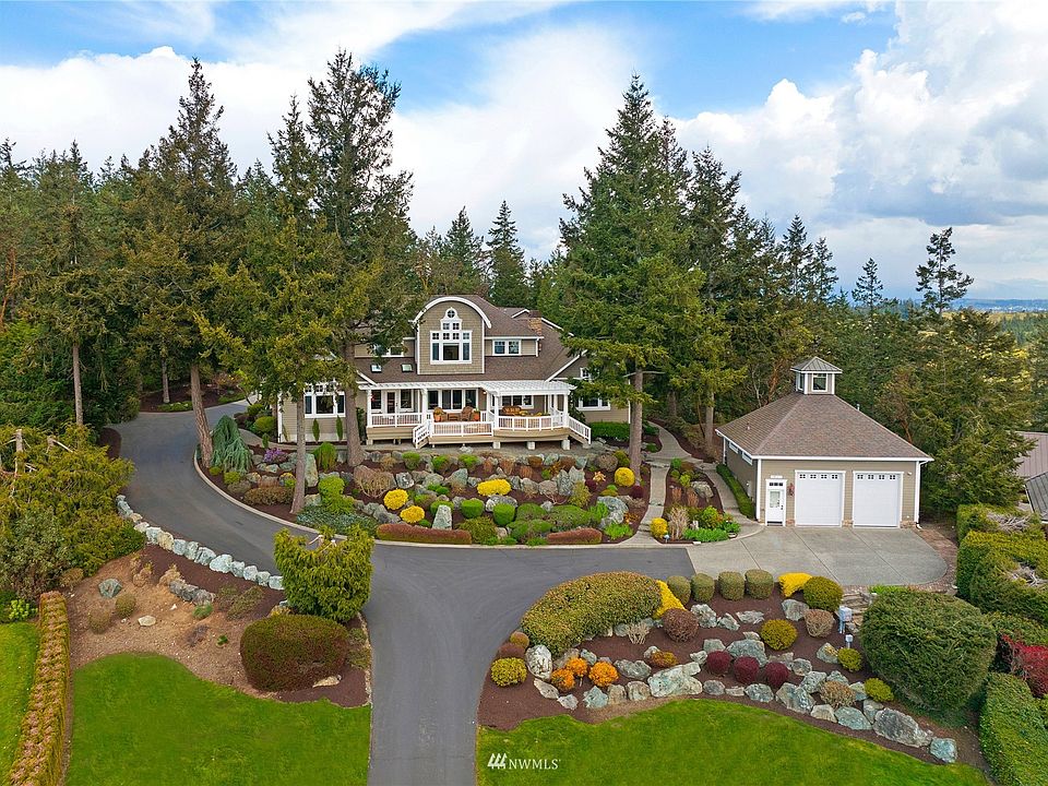 Aerial approach view