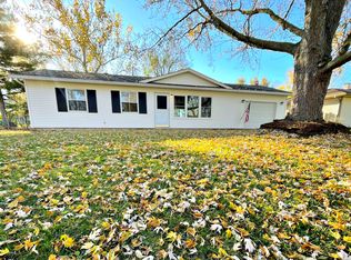 2309 Manor Ln, McHenry, IL 60051