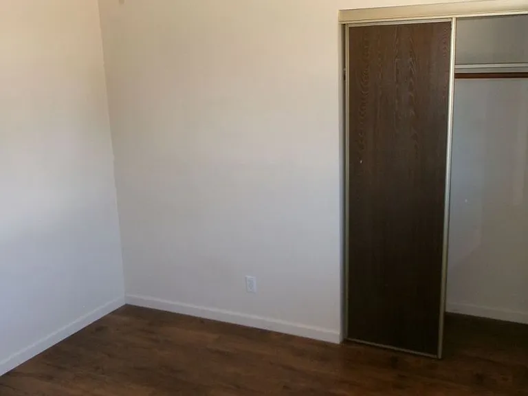 9685-9687 Lake Natoma Dr — Photo 21