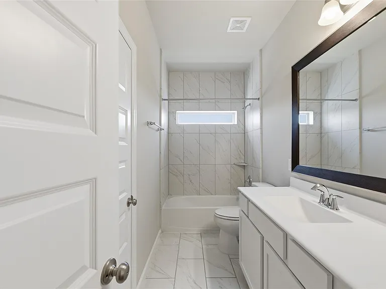 12006 Ridgewood Hill Dr — Photo 30