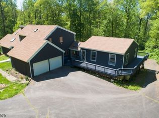 138 Mountain Rd, Ringoes, NJ 08551