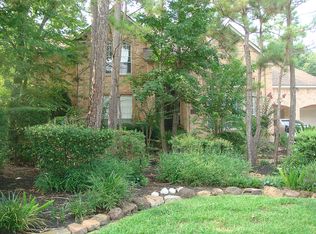 82 Driftoak Cir, Spring, TX 77381