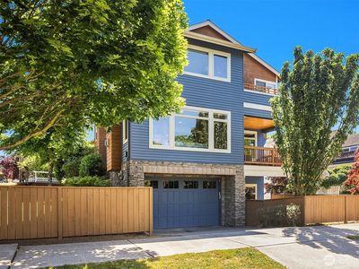 203 NE 77th Street, Seattle, WA, 98115