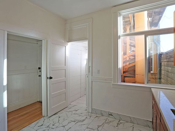 5th image of 1480 California St