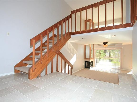 4th image of 16108 Seahorse Dr