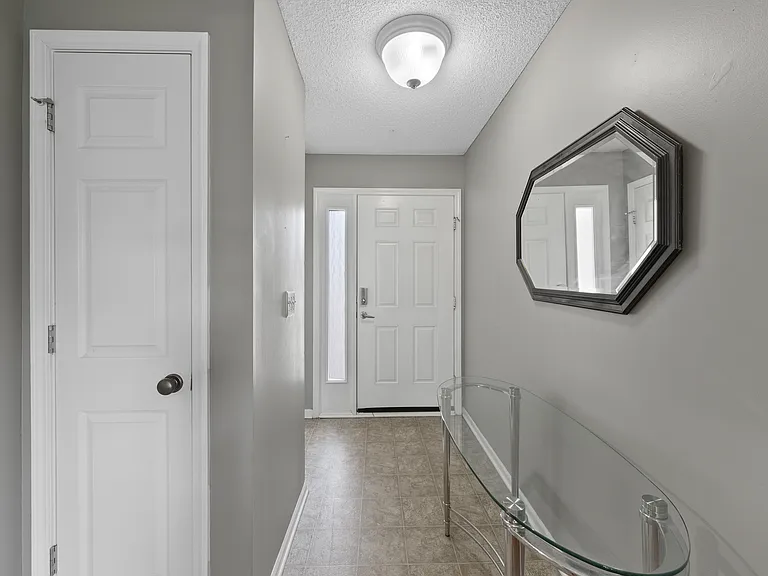 13006 Everett Ct — Photo 6