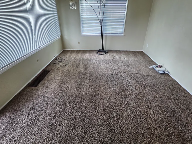 1524 W Kettelle St — Photo 2