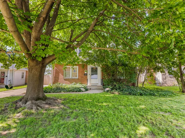 11 John R St, Battle Creek, MI 49015