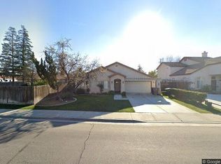 11203 Mirage Dr, Bakersfield, CA 93311