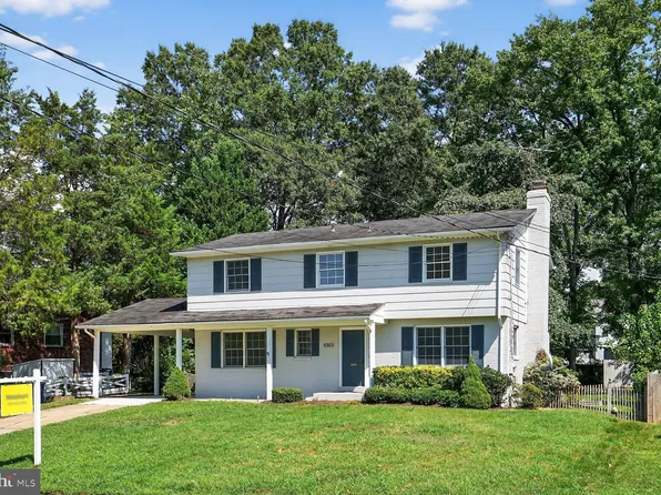 8303 Fort Hunt Rd, Alexandria, VA 22308