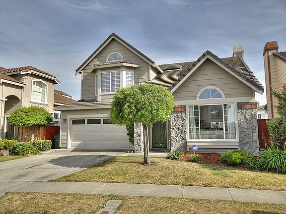 3rd image of 8552 Mahogany Pl
