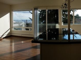 2311 W Raye St APT 2, Seattle, WA 98199