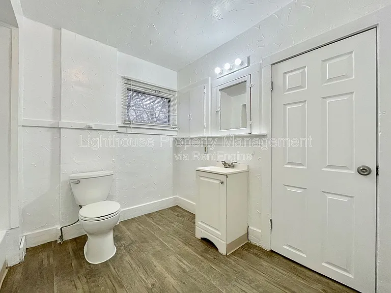 2816 Park St — Photo 12