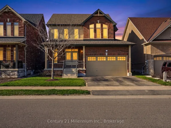 18 Marks Rd, Springwater, ON L9X 0S5