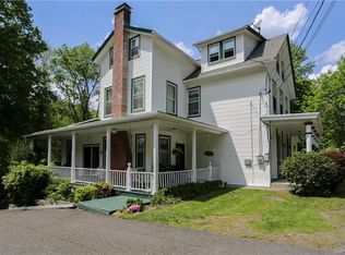 9 Ladentown Rd, Pomona, NY 10970