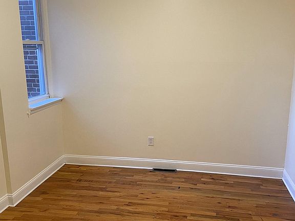 5th image of 444 Lombard St #2F