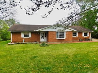 4792 Pyrmont Rd, Lewisburg, OH 45338
