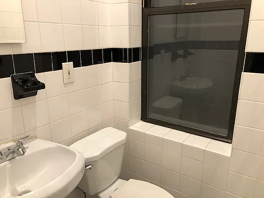 Rented by Friedman Roth Realty | media 16