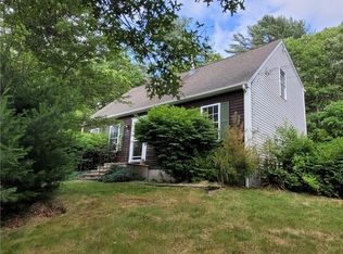 20 King Arthur Dr, Richmond, RI 02892