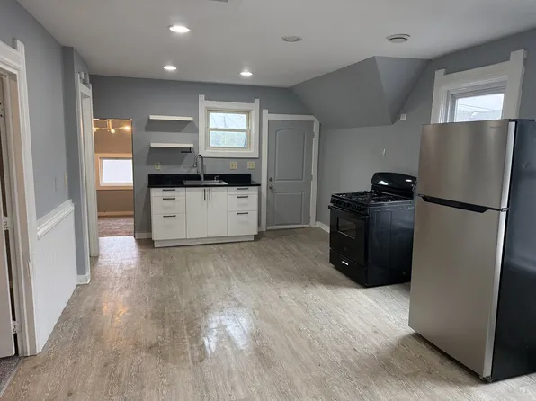 1428 S 3rd St, Milwaukee, WI 53204