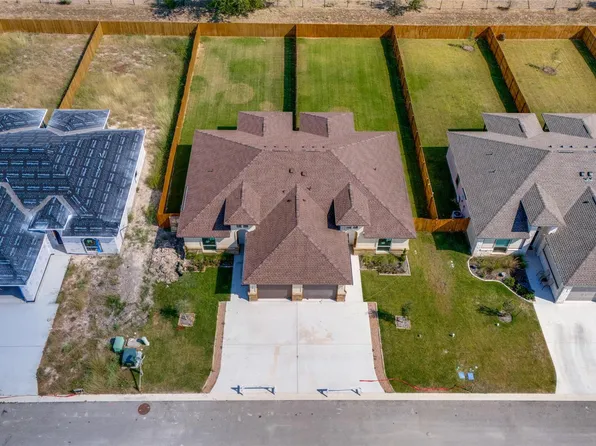 345 Navarro Way #25A, Seguin, TX 78155