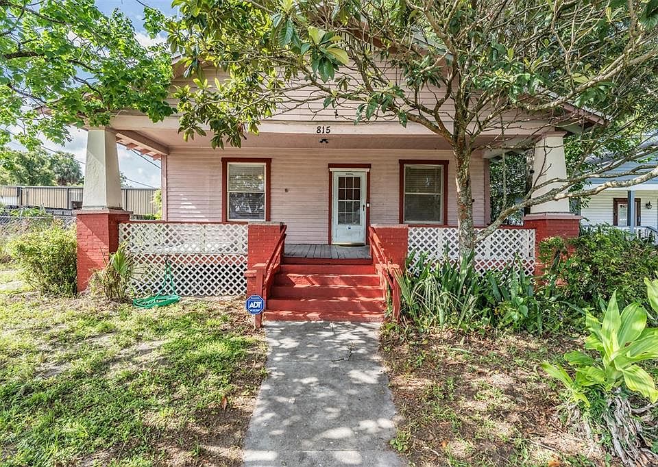 1st image of 815 E FRIERSON AVENUE