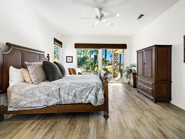 80105 Cedar Crst — Photo 53