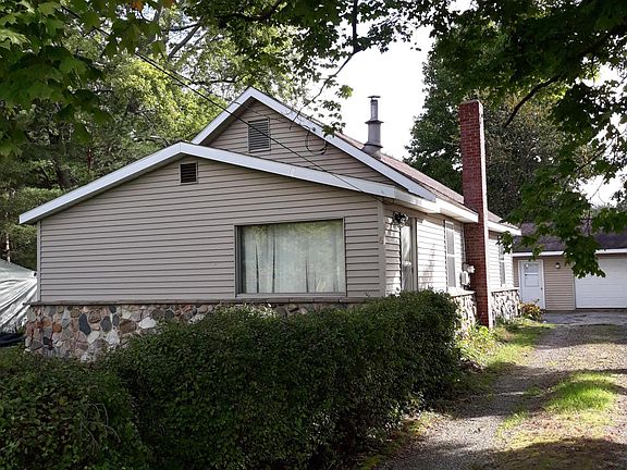 4th image of 6 Vernon Ave