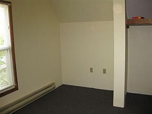 5th image of 63 Cartwright Ave