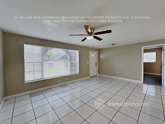 3rd image of 2401 Jamaica Dr